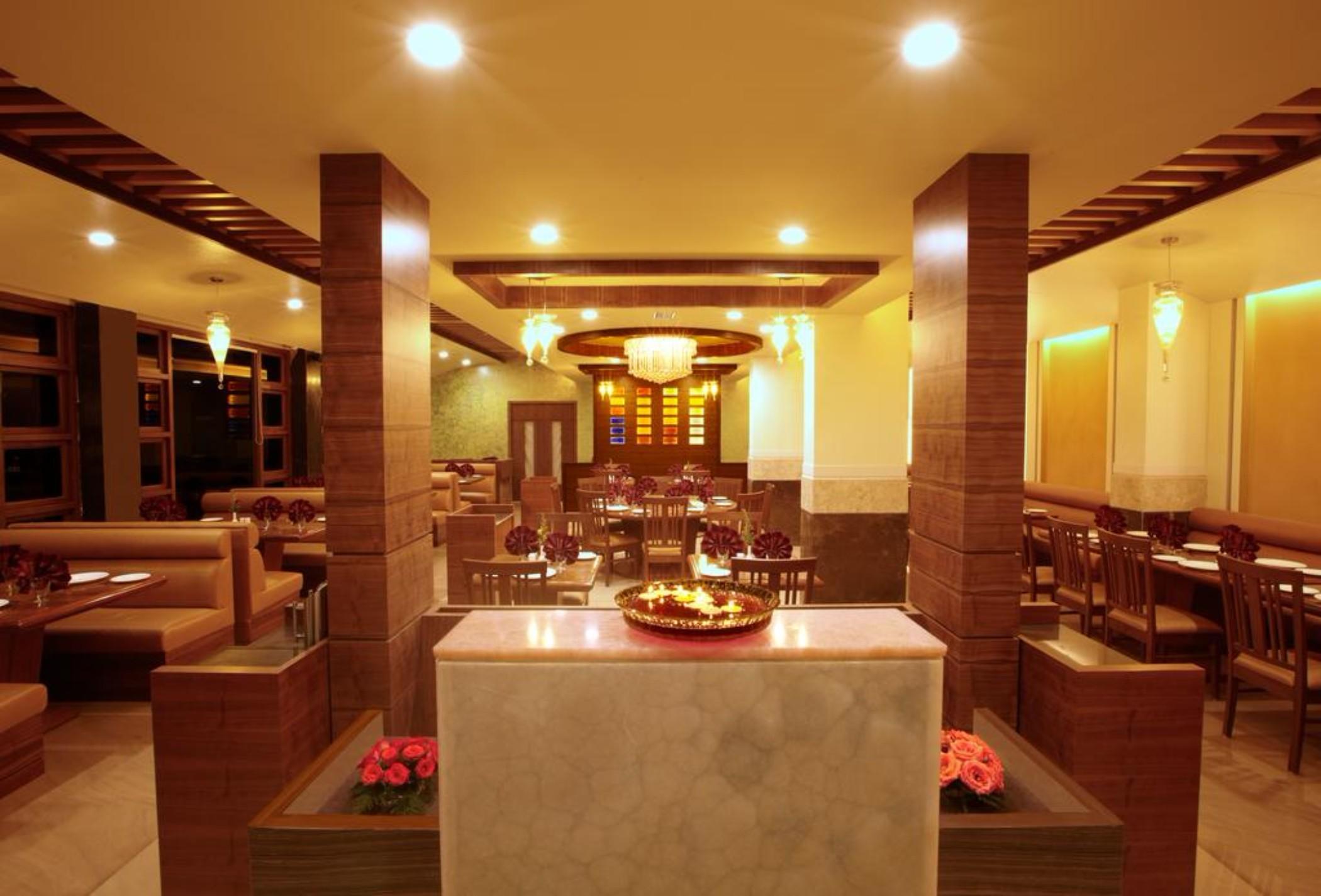 Club Emerald Мумбай Екстериор снимка