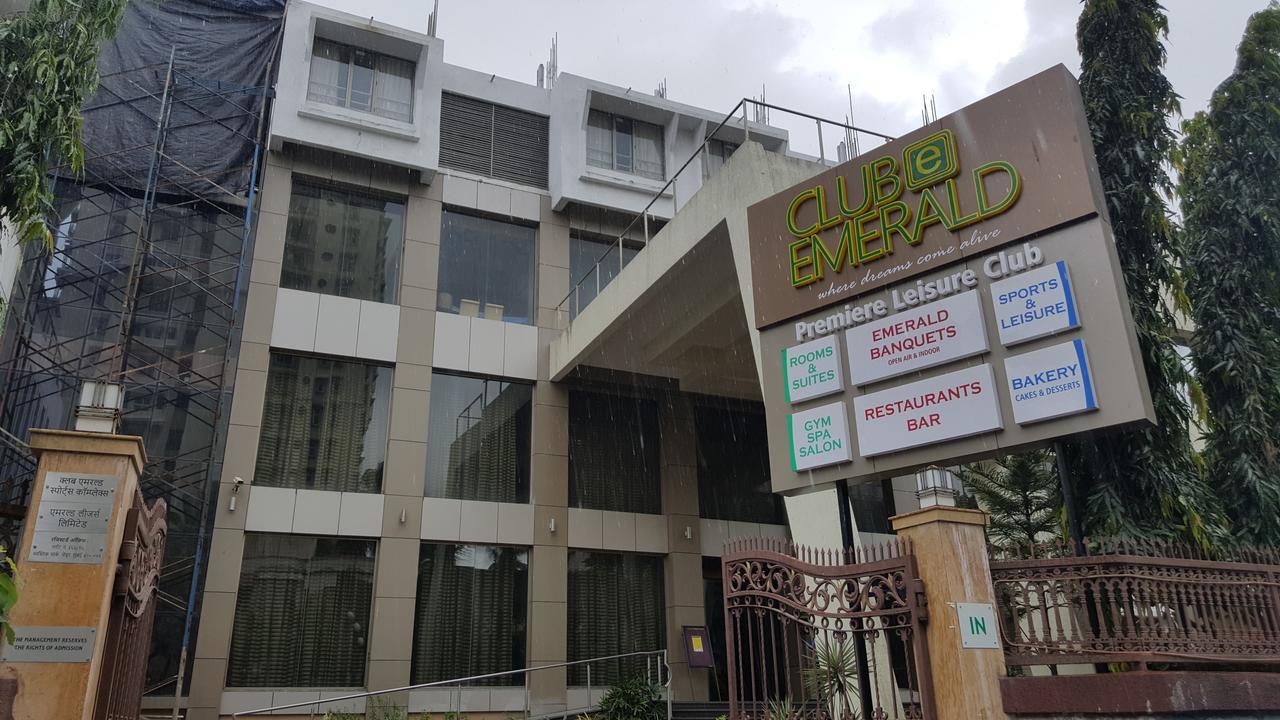 Club Emerald Мумбай Екстериор снимка